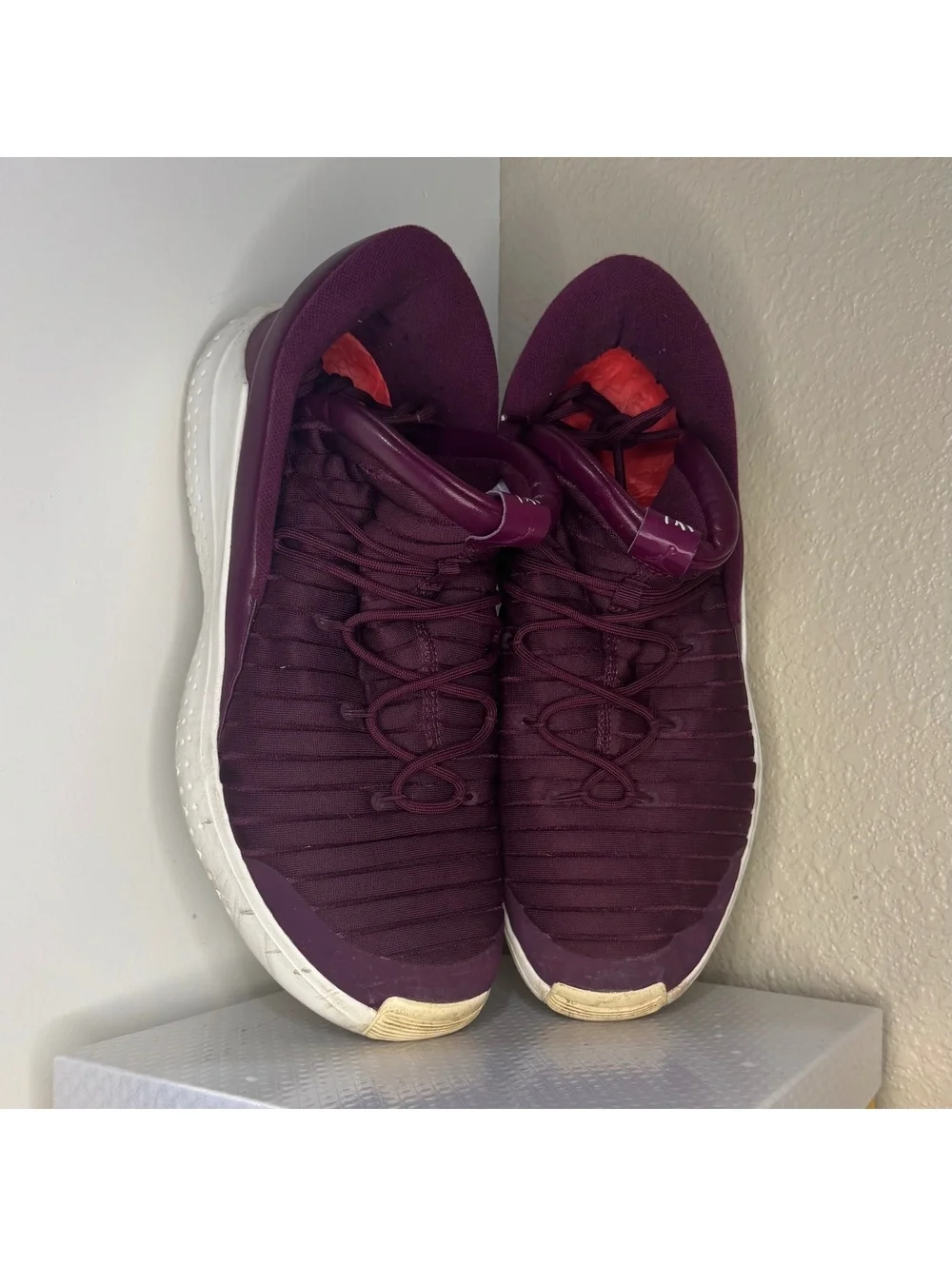 Jordan Jumpman Team II Burgundy White Men’s Size 13 Basketball Shoes 897998-637